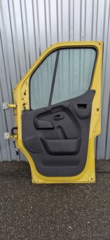 Pravé přední dveře Renault Master - 2