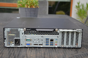 Lenovo ThinkCentre M900 desktop i5/16GB/500GB - 2