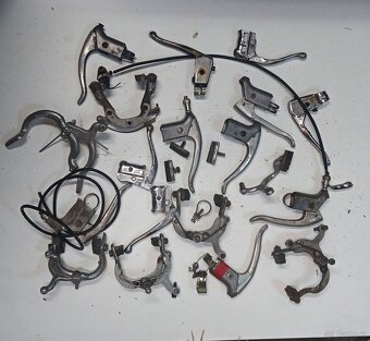 Díly na Eska/Favorit - 2