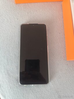 Mobilní chytrý telefon fossibot - 2