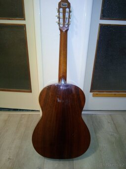 Koncertní kytara Aria - 2