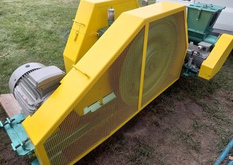 Briketovaci lis Wektor bt-60 - 2