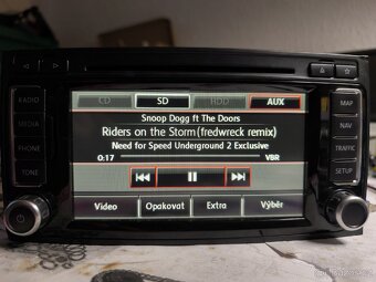 VW RNS510 7E0035680A LED Multivan aktualizované - 2