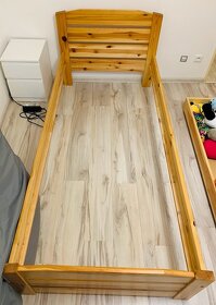 Postel 200x90cm, matrace - 2