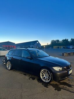 BMW E91 320D - 2