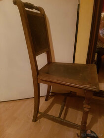 Historická židle vhodná na renovaci - 2