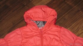 Červená zimní prošívaná bunda zn. OVS vel. 98 - 2