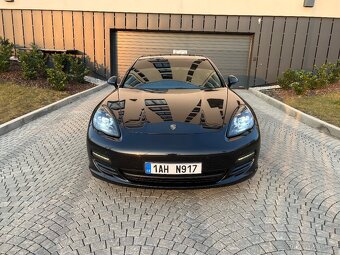 PORSCHE PANAMERA 970 - 2