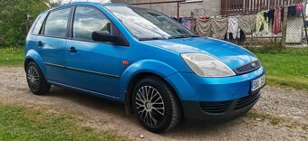 Prodám Ford fiesta 1.3 51 kW - 2