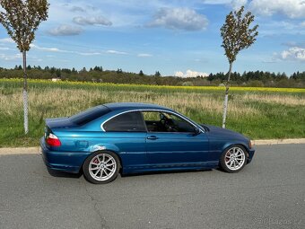 BMW e46 323 ci - 2