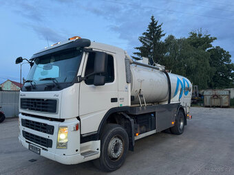 Volvo FM 7 300 4x2 r.v 2009 Kombi Fecal + čistič - 2