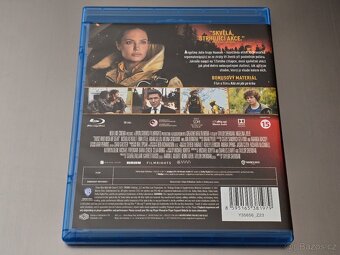 KDO MI JDE PO KRKU (BD, CZ dabing) Angelina Jolie - 2