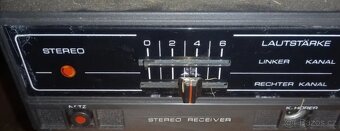 Retro radio s reproduktory - 2