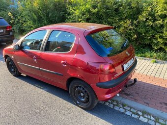 Peugeot 206, 1,1 v benzinu, 2004 - 2