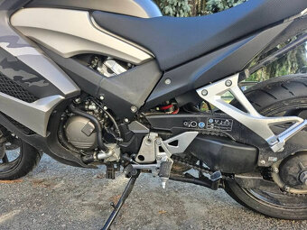 Honda VFR800X - 2
