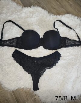 Tanga vel. M podprsenka 75/B 3+1 ZDARMA - 2