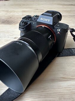 Sony A7RII+ Yongnuo 85 1.8 - 2