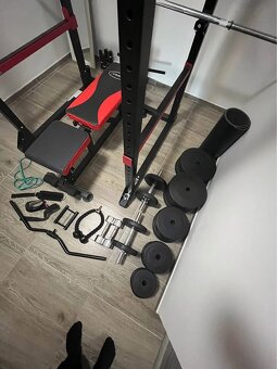 Posilovací klec rack body 900 + příslušenství . - 2