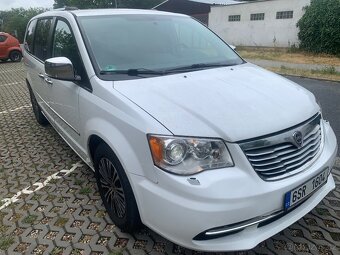 Lancia Voyager diesel (CHrysler) - 2