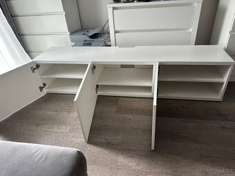 Skřiňka pod TV - 2