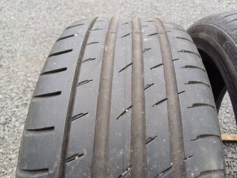 Letní pneu Continemtal 235/45/17 94W - 2