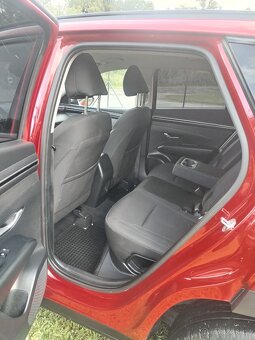 Hyundai Tuscon - 2