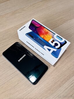 Samsung Galaxy A50 - 2