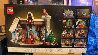 LEGO Icons 10293 - Santova návštěva - 2