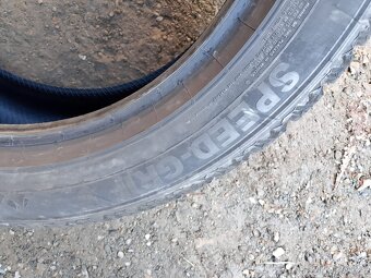 245/45/18 100v Semperit - zimní pneu 2ks - 2