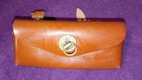 Starožitná kožená brašnička na kolo - 2