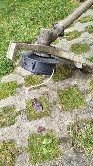 McCulloch na náhradní díly - 2