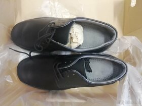 Polobotky 05 čer. pryž. p. - 2