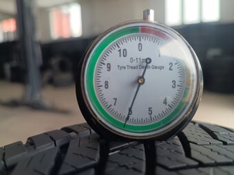 195/65 R15 TRACMAX (0221) - 2