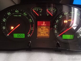 Budíky s maxidotem Škoda Superb TDI i benzín. - 2