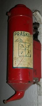 Staré hasicí přístroje THZ - 2