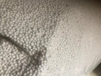 Polystyrenové kuličky cca 200 l - 2