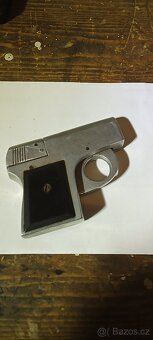 Startovací pistole - 2