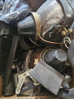 Prodám náhradní díly na nějakého veterána. - 2