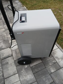 Odvlhčovač vzduchu DEDRA DED9902 - 2