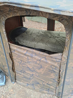 Zánovní bivak Fox Frontier Lite Camo,lehátko a spacák - 2