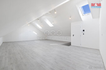 Prodej rodinného domu, 196 m², Hořovice, ul. 9. května - 2