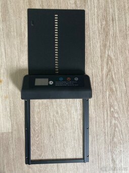 Automatická dvířka do kurníku s časovačem - 2