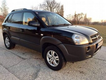 Hyundai Tucson 2.0 CRDi aj benzín- diely - 2