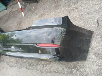Zadní nárazník z BMW e60 lci - 2