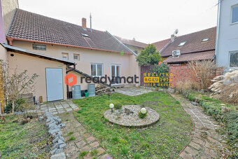 Prodej rodinného domu 4+1, 129 m2, Hodonín - 2
