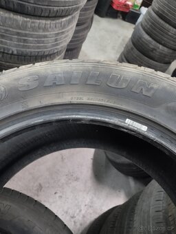 Letní pneu 255/55 R19 - 2