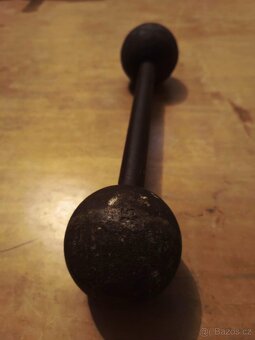 činka retro - 3,5 kg, jednoručka - 2