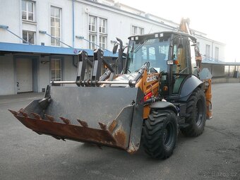 Traktorbagr CASE 590 SV - 256MTH - 2