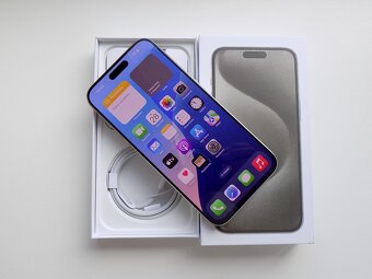 APPLE iPhone 15 Pro 256GB Bílý Titan - ZÁRUKA - TOP STAV - 2