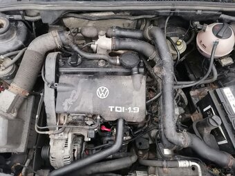 VW Golf 3 1.9 tdi motor a náhradní díly - 2